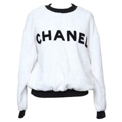 chanel sweater black and white.